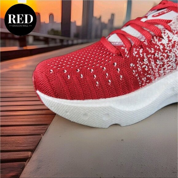 Under Armour Infinite Elite University of Wisconsin - Men\'s Size 8.5